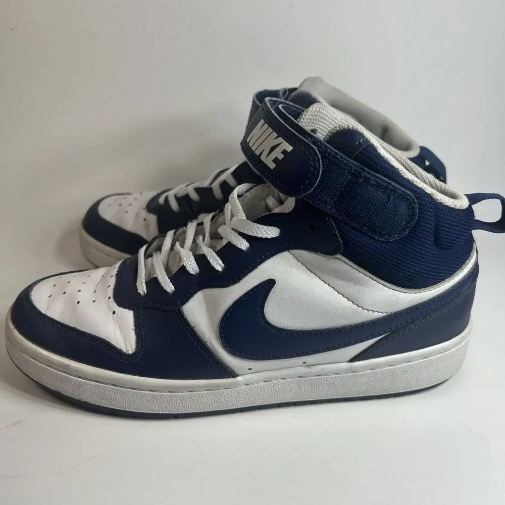 Nike Sneakers Court Borough Mid 2 Youth Size 5.5 White Blue CD7782
